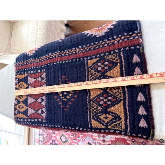 MADEWELL Large Tribal Ethnic Pattern Shawl Wrap - 88"L x 24"W - Picture 8 of 8